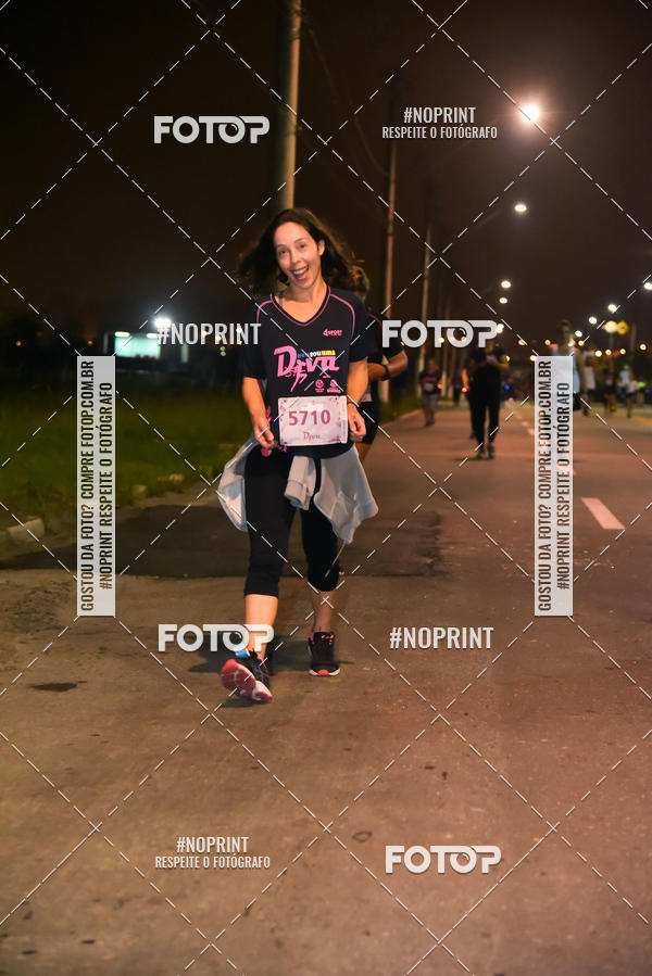 Buy your photos of the event3 CORRIDA DIVAS RUNNERS NIGHT EDITION on Fotop