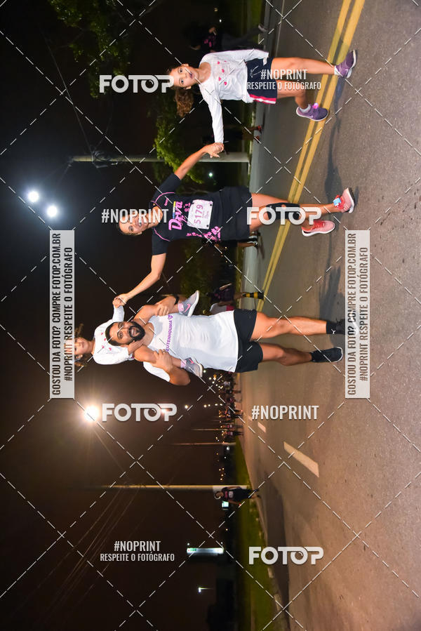 Buy your photos of the event3 CORRIDA DIVAS RUNNERS NIGHT EDITION on Fotop