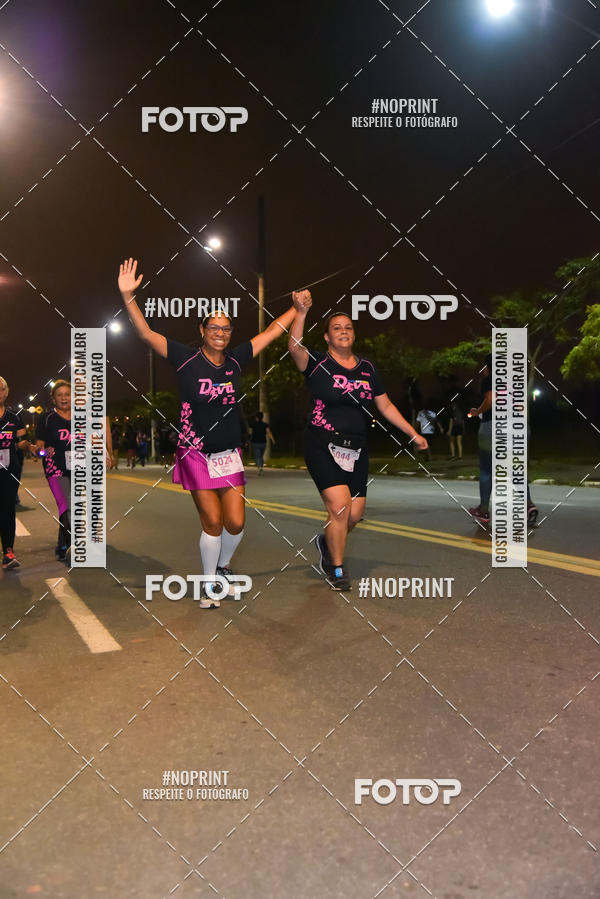 Buy your photos of the event3 CORRIDA DIVAS RUNNERS NIGHT EDITION on Fotop
