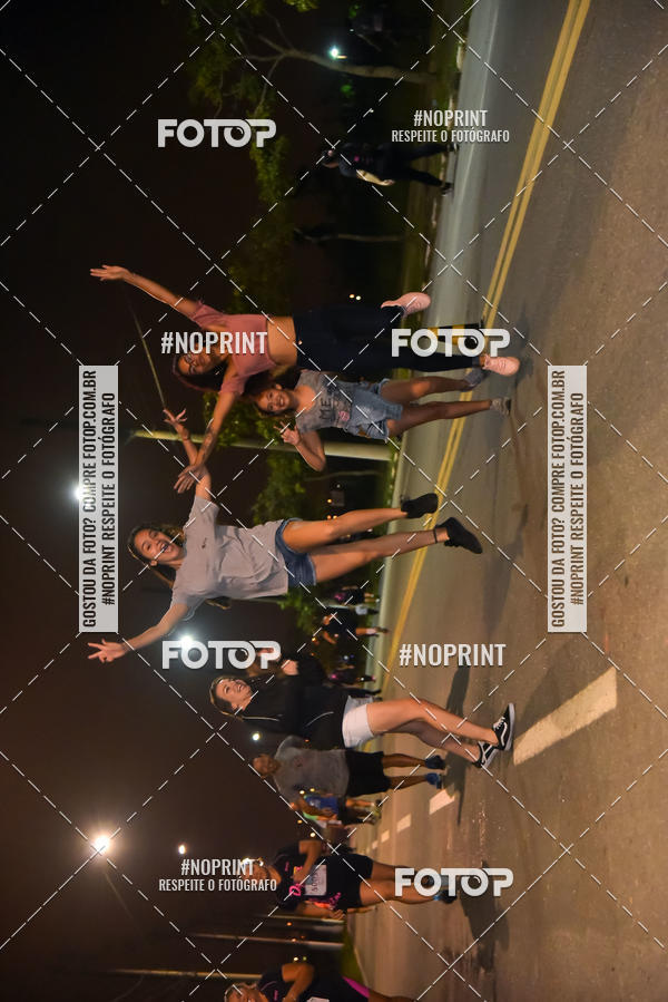 Buy your photos of the event3 CORRIDA DIVAS RUNNERS NIGHT EDITION on Fotop