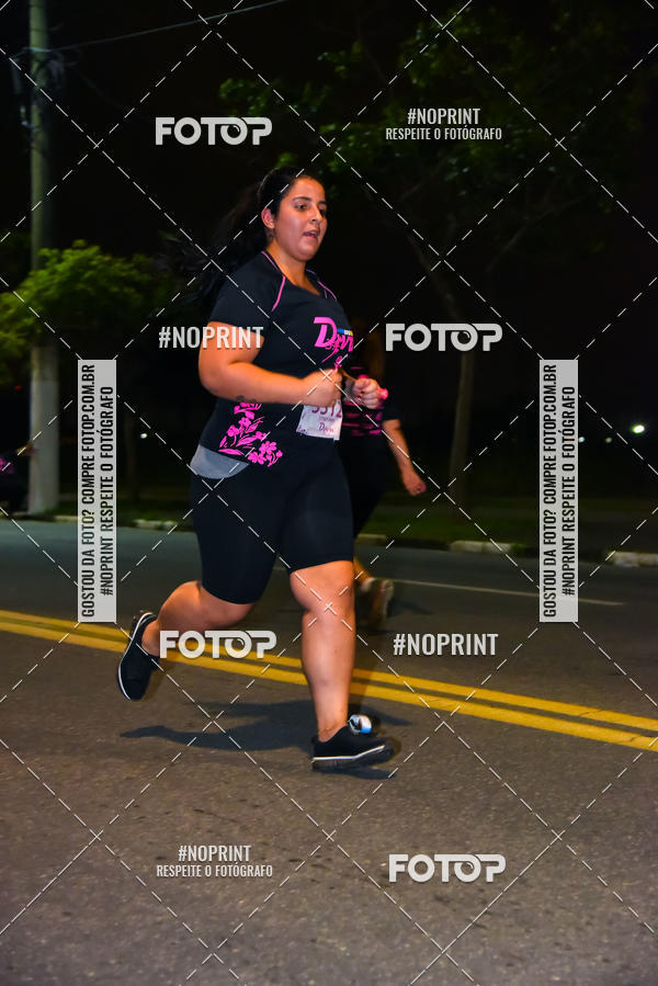 Buy your photos of the event3 CORRIDA DIVAS RUNNERS NIGHT EDITION on Fotop