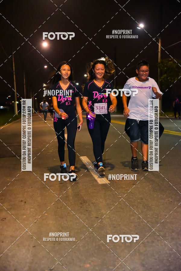Buy your photos of the event3 CORRIDA DIVAS RUNNERS NIGHT EDITION on Fotop