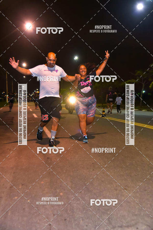 Buy your photos of the event3 CORRIDA DIVAS RUNNERS NIGHT EDITION on Fotop