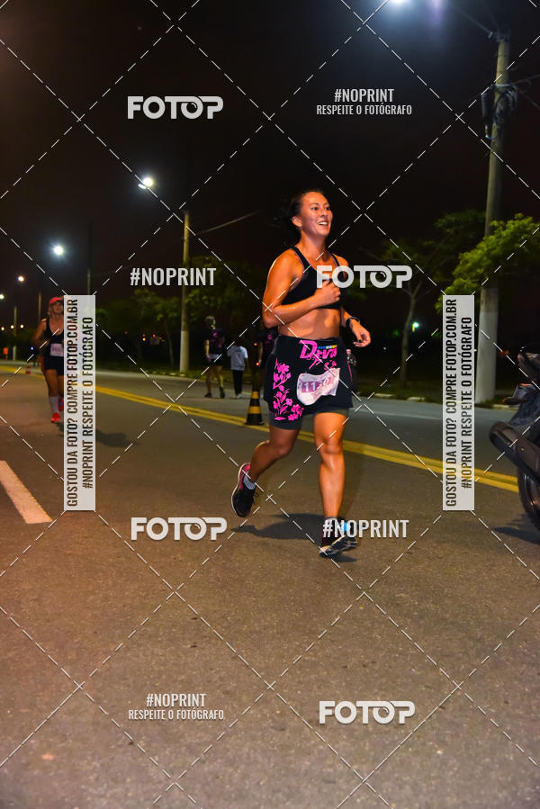 Buy your photos of the event3 CORRIDA DIVAS RUNNERS NIGHT EDITION on Fotop
