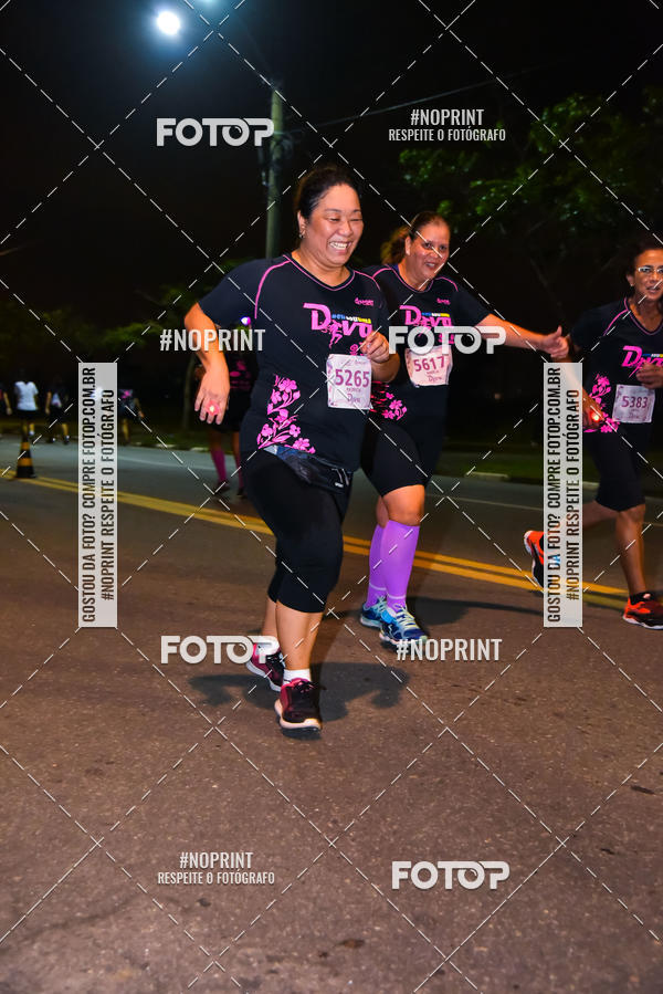 Buy your photos of the event3 CORRIDA DIVAS RUNNERS NIGHT EDITION on Fotop