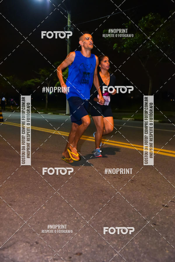 Buy your photos of the event3 CORRIDA DIVAS RUNNERS NIGHT EDITION on Fotop