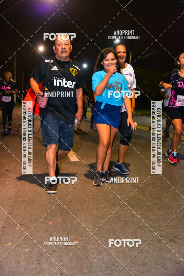 Buy your photos of the event3 CORRIDA DIVAS RUNNERS NIGHT EDITION on Fotop
