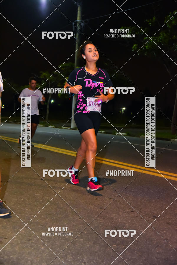Buy your photos of the event3 CORRIDA DIVAS RUNNERS NIGHT EDITION on Fotop