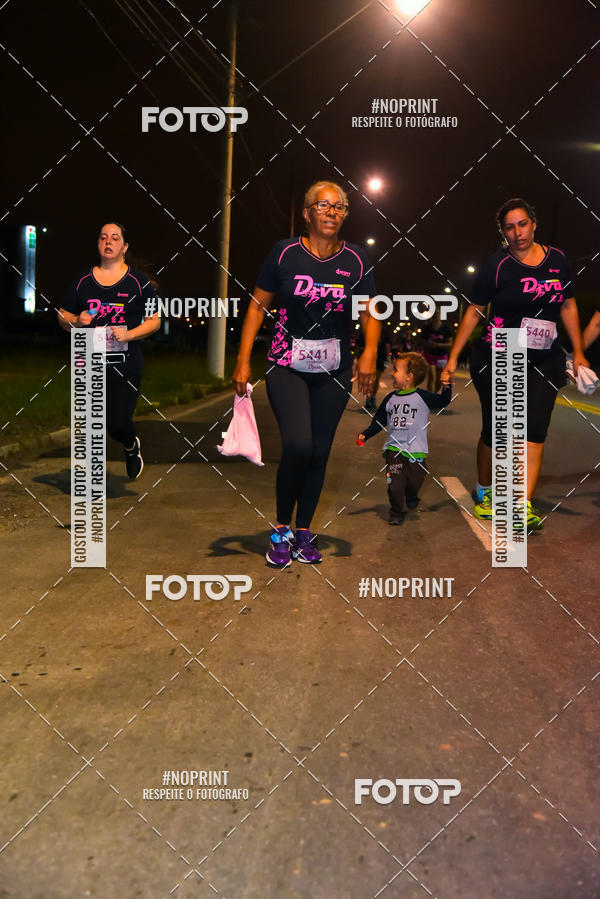 Buy your photos of the event3 CORRIDA DIVAS RUNNERS NIGHT EDITION on Fotop