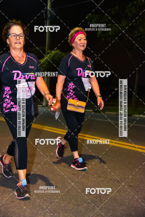 Buy your photos of the event3 CORRIDA DIVAS RUNNERS NIGHT EDITION on Fotop