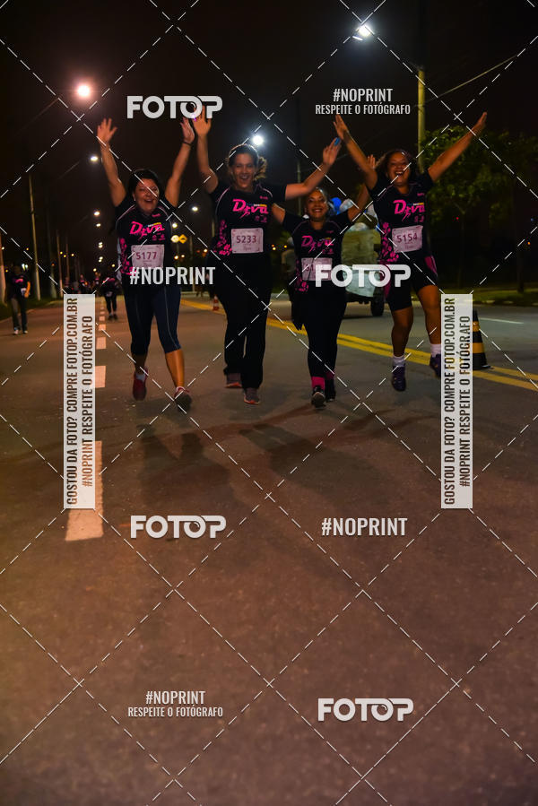 Buy your photos of the event3 CORRIDA DIVAS RUNNERS NIGHT EDITION on Fotop