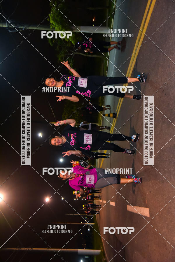 Buy your photos of the event3 CORRIDA DIVAS RUNNERS NIGHT EDITION on Fotop