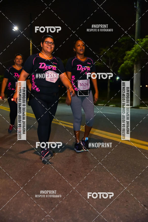 Buy your photos of the event3 CORRIDA DIVAS RUNNERS NIGHT EDITION on Fotop