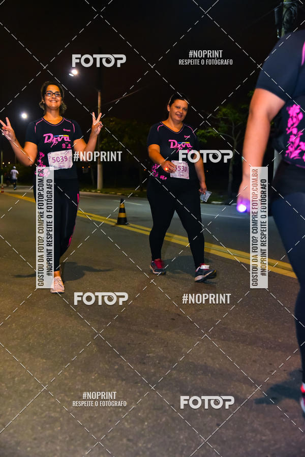 Buy your photos of the event3 CORRIDA DIVAS RUNNERS NIGHT EDITION on Fotop
