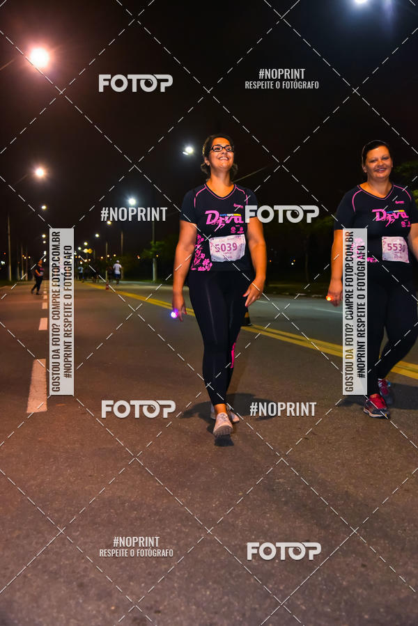 Buy your photos of the event3 CORRIDA DIVAS RUNNERS NIGHT EDITION on Fotop