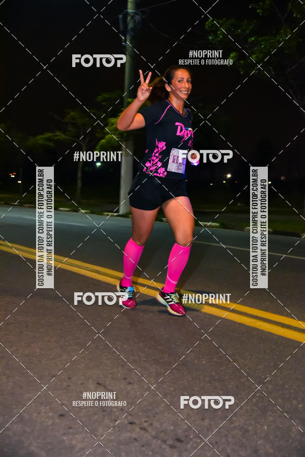 Buy your photos of the event3 CORRIDA DIVAS RUNNERS NIGHT EDITION on Fotop