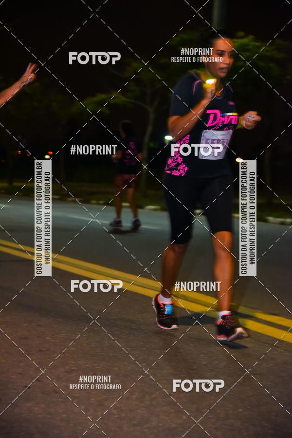 Buy your photos of the event3 CORRIDA DIVAS RUNNERS NIGHT EDITION on Fotop