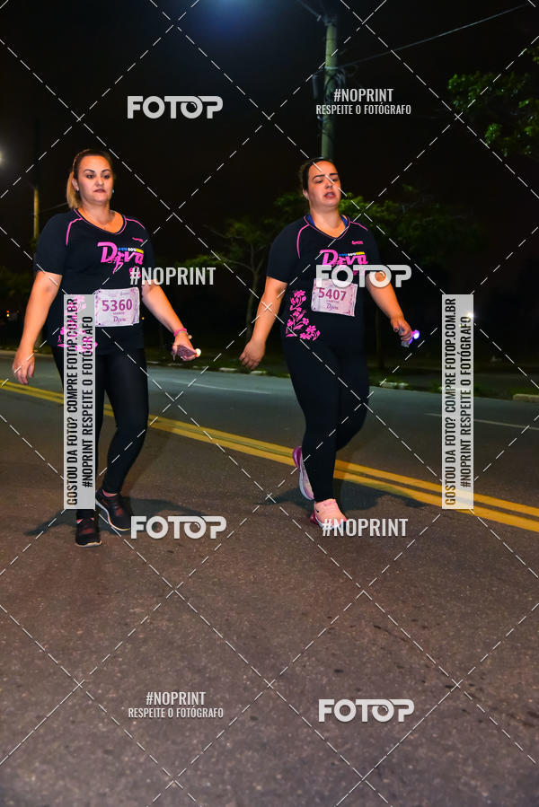 Buy your photos of the event3 CORRIDA DIVAS RUNNERS NIGHT EDITION on Fotop