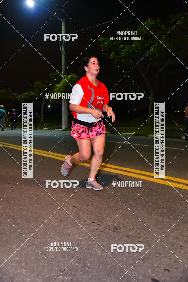Buy your photos of the event3 CORRIDA DIVAS RUNNERS NIGHT EDITION on Fotop