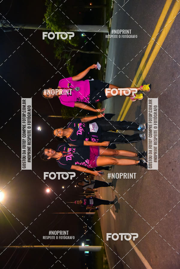 Buy your photos of the event3 CORRIDA DIVAS RUNNERS NIGHT EDITION on Fotop