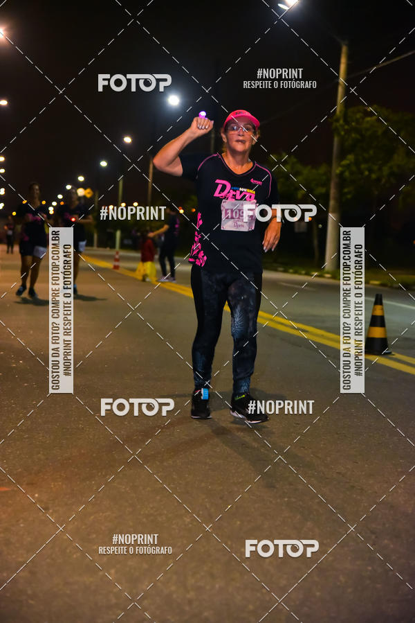 Buy your photos of the event3 CORRIDA DIVAS RUNNERS NIGHT EDITION on Fotop