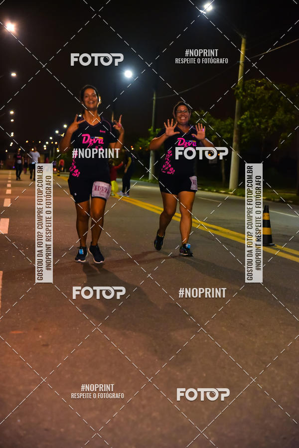 Buy your photos of the event3 CORRIDA DIVAS RUNNERS NIGHT EDITION on Fotop