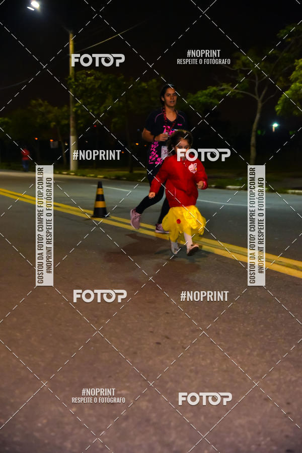 Buy your photos of the event3 CORRIDA DIVAS RUNNERS NIGHT EDITION on Fotop