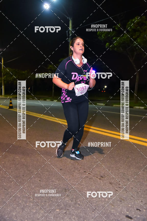 Buy your photos of the event3 CORRIDA DIVAS RUNNERS NIGHT EDITION on Fotop