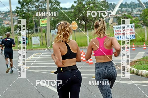 Buy your photos of the eventMeia Maratona das Pontes 2019 on Fotop