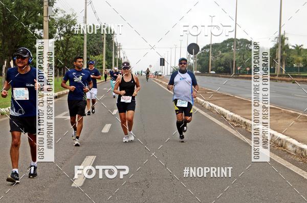 Buy your photos of the eventMeia Maratona das Pontes 2019 on Fotop
