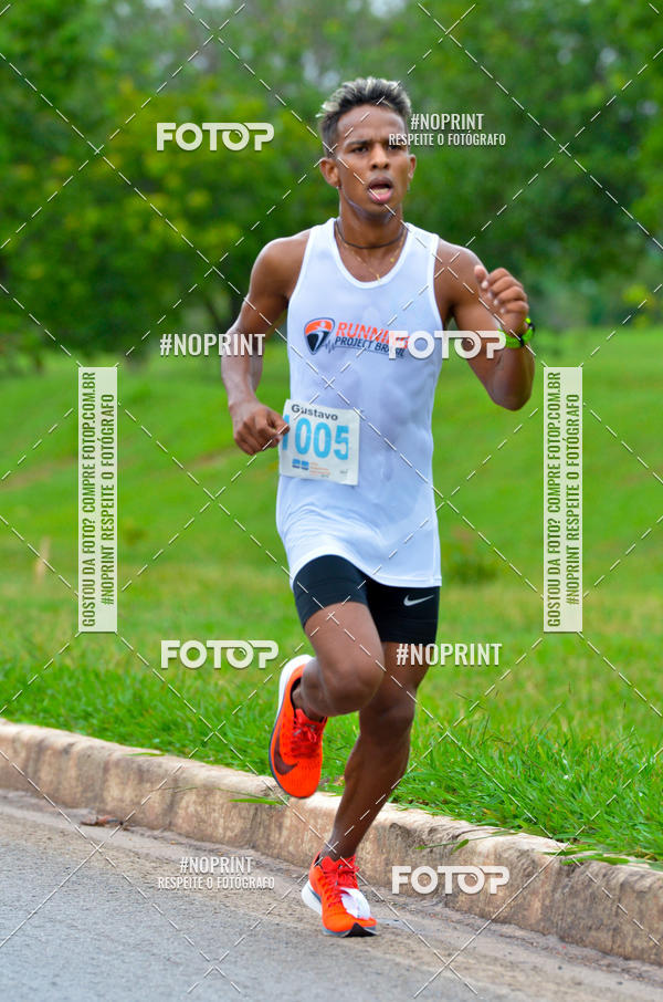 Buy your photos of the eventMeia Maratona das Pontes 2019 on Fotop