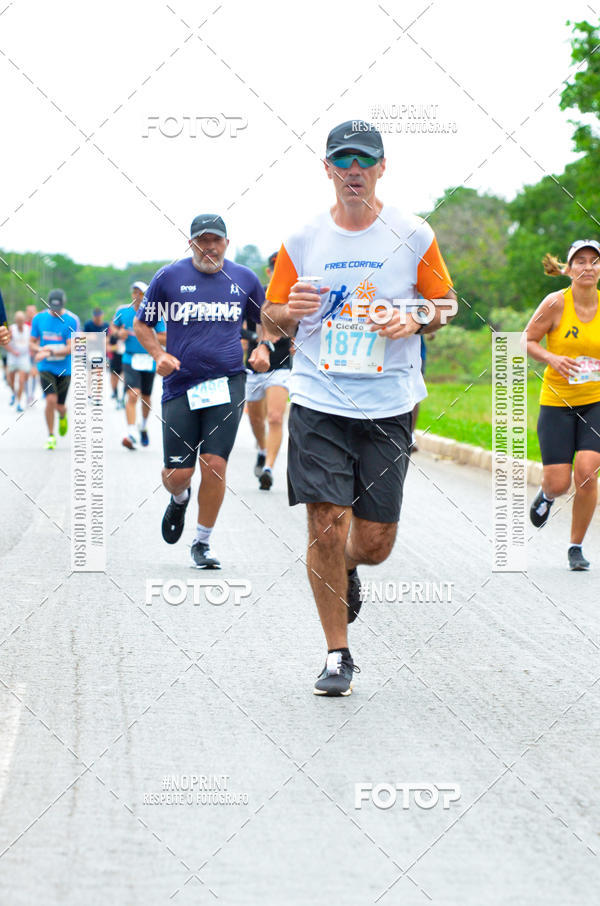 Buy your photos of the eventMeia Maratona das Pontes 2019 on Fotop