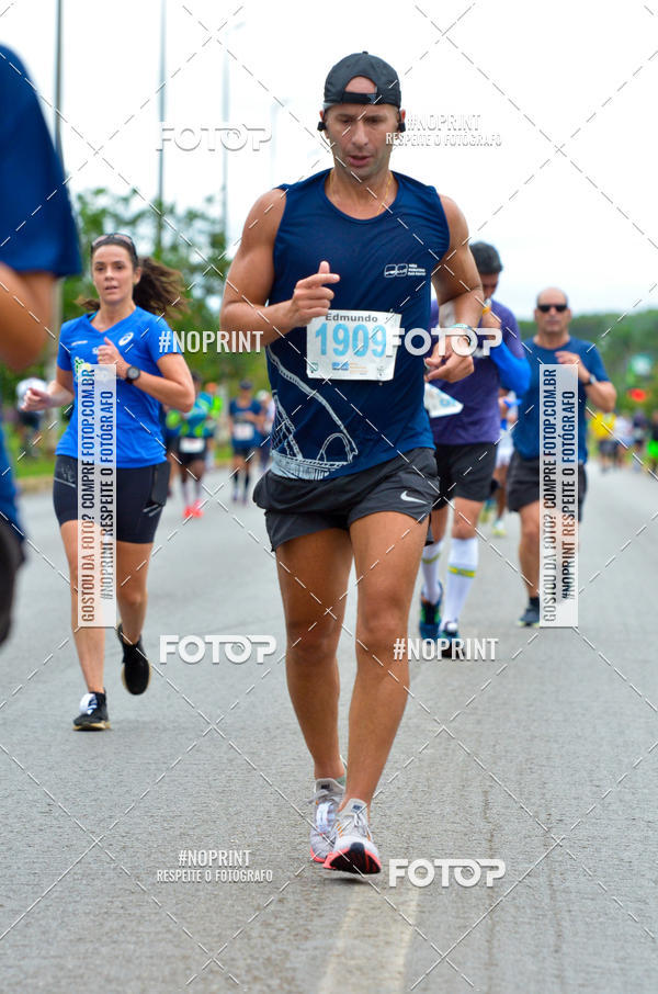 Buy your photos of the eventMeia Maratona das Pontes 2019 on Fotop