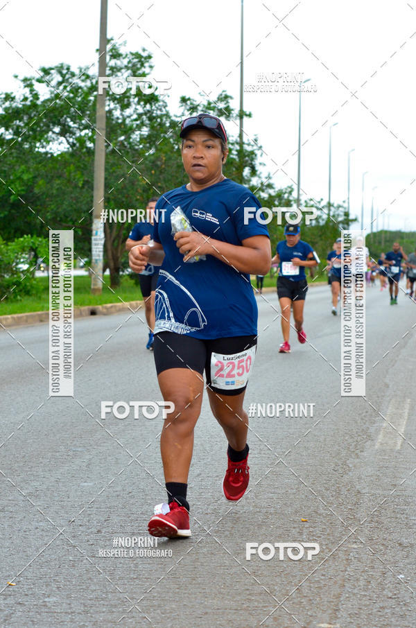 Buy your photos of the eventMeia Maratona das Pontes 2019 on Fotop