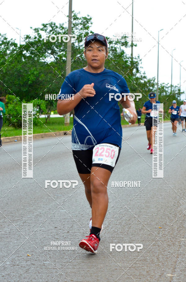 Buy your photos of the eventMeia Maratona das Pontes 2019 on Fotop