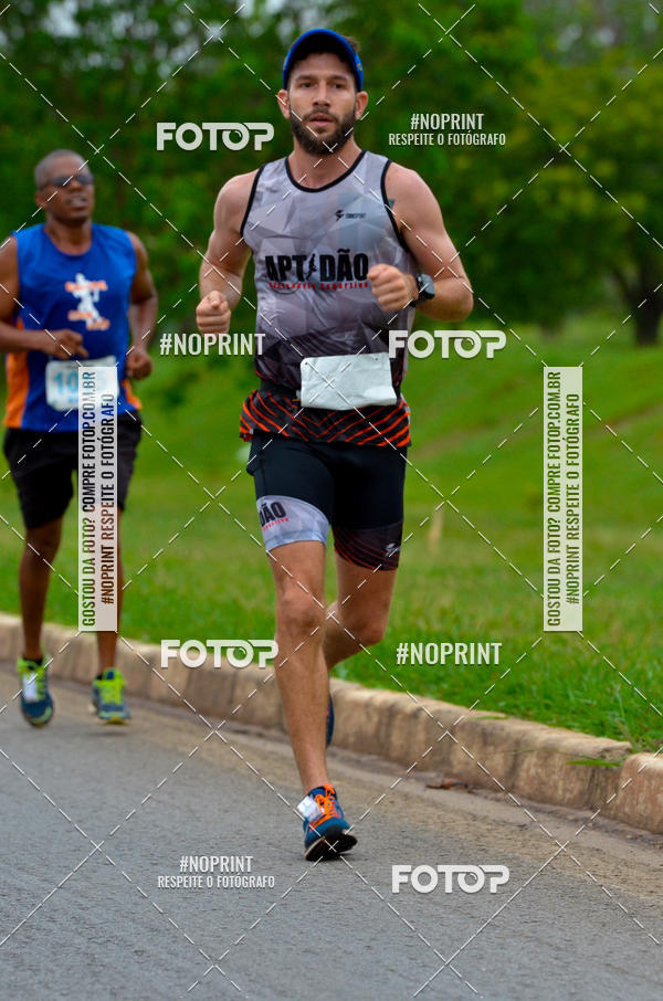 Buy your photos of the eventMeia Maratona das Pontes 2019 on Fotop