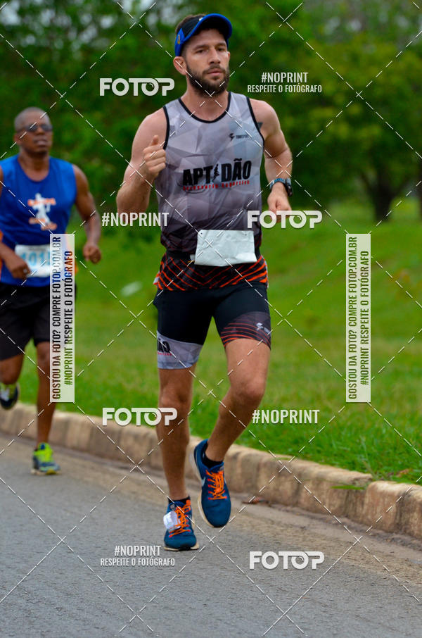 Buy your photos of the eventMeia Maratona das Pontes 2019 on Fotop