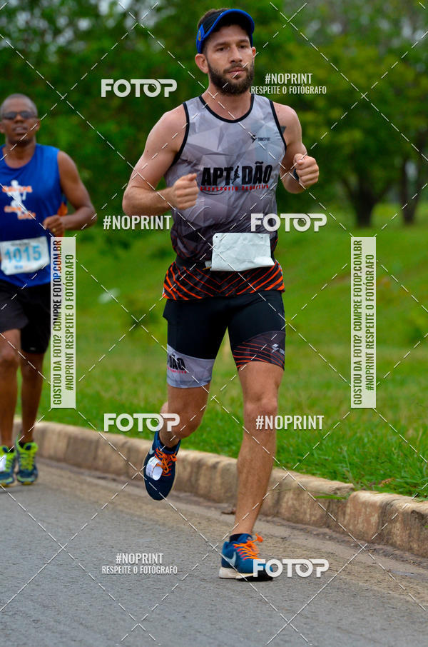Buy your photos of the eventMeia Maratona das Pontes 2019 on Fotop