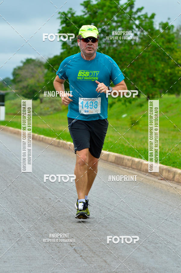 Buy your photos of the eventMeia Maratona das Pontes 2019 on Fotop