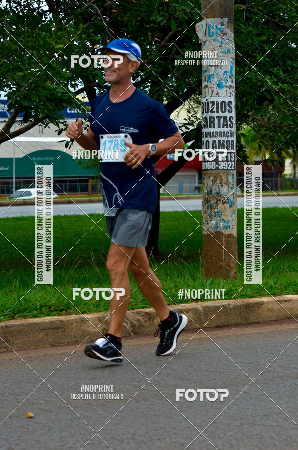 Buy your photos of the eventMeia Maratona das Pontes 2019 on Fotop