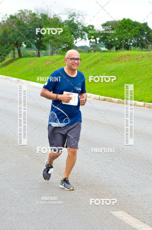 Buy your photos of the eventMeia Maratona das Pontes 2019 on Fotop