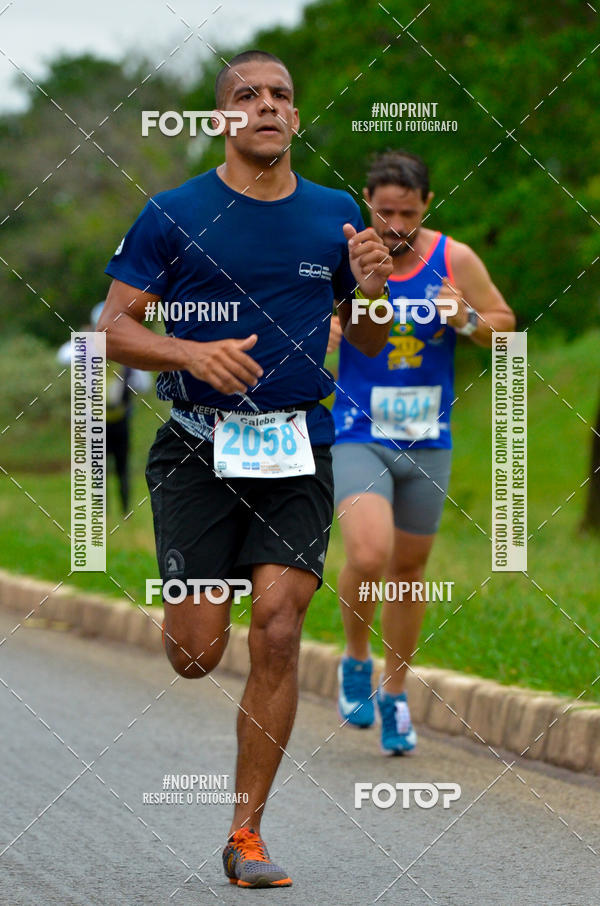 Buy your photos of the eventMeia Maratona das Pontes 2019 on Fotop