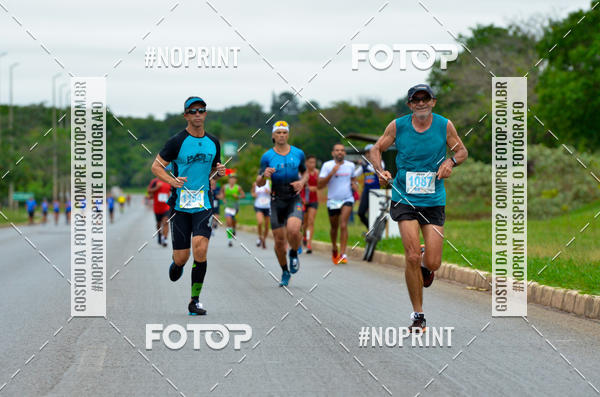 Buy your photos of the eventMeia Maratona das Pontes 2019 on Fotop