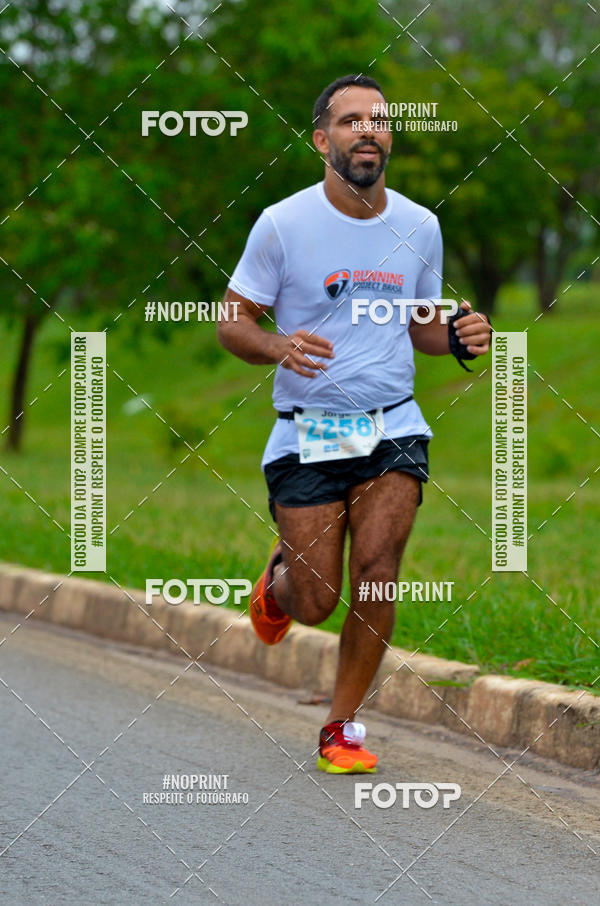 Buy your photos of the eventMeia Maratona das Pontes 2019 on Fotop