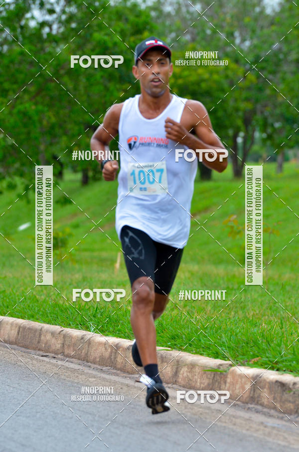 Buy your photos of the eventMeia Maratona das Pontes 2019 on Fotop