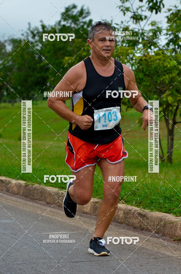 Buy your photos of the eventMeia Maratona das Pontes 2019 on Fotop