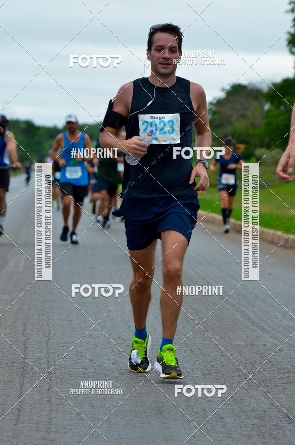 Buy your photos of the eventMeia Maratona das Pontes 2019 on Fotop
