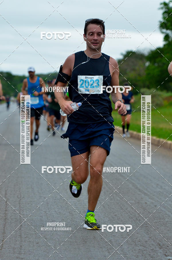 Buy your photos of the eventMeia Maratona das Pontes 2019 on Fotop