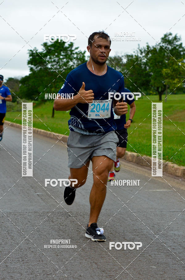 Buy your photos of the eventMeia Maratona das Pontes 2019 on Fotop