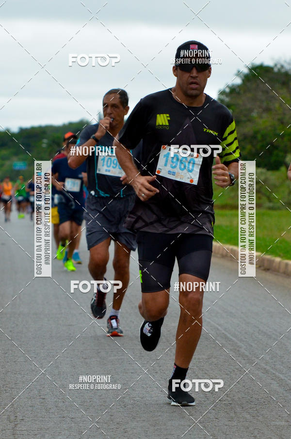 Buy your photos of the eventMeia Maratona das Pontes 2019 on Fotop